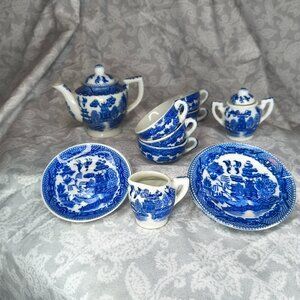 Vintage Blue Willow Sears & Roebuck 'Little Hostess' tea set made in Japan c.50s